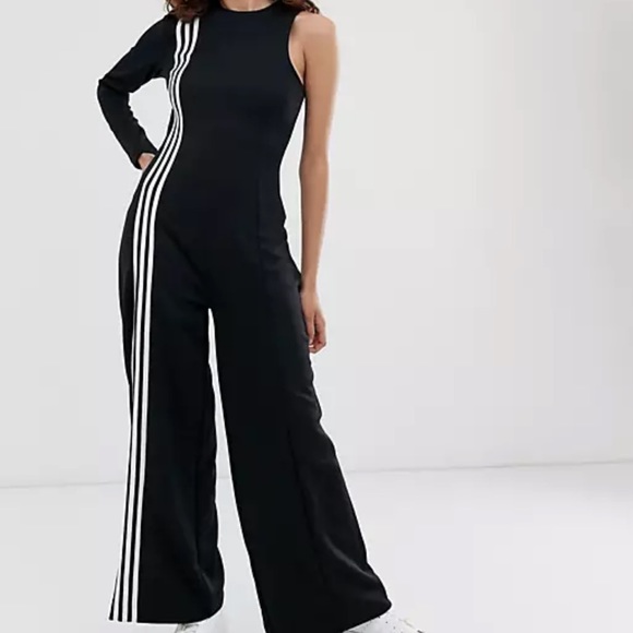 ❣️SOLD❣️NWT Adidas Originals TLRD Jumpsuit - Picture 3 of 5